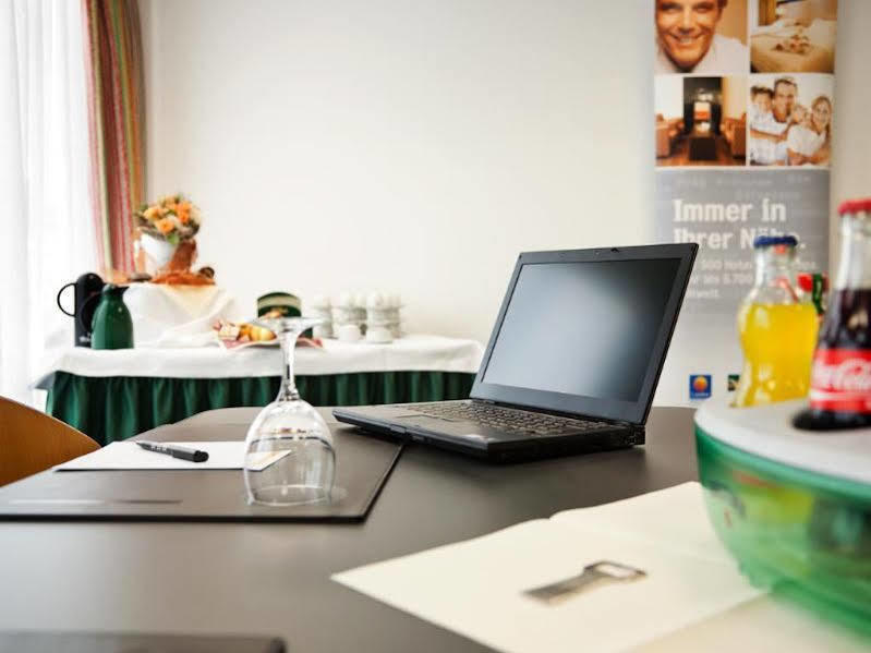 הוף Quality Hotel Hof מראה חיצוני תמונה